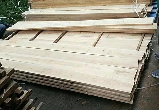 購(gòu)買(mǎi)杉木板之前，必須知道這些優(yōu)缺點(diǎn)！