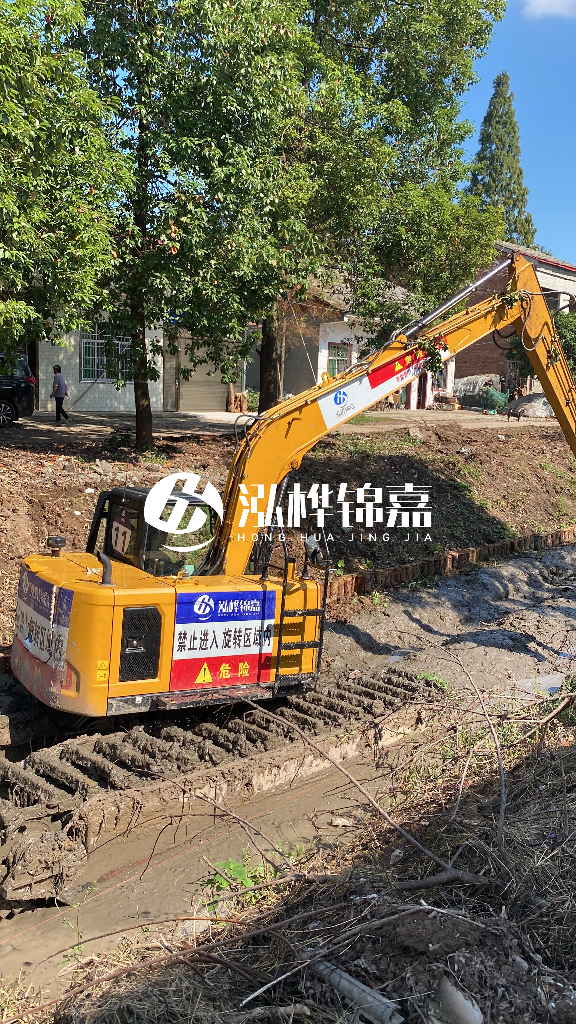 徐州挖機(jī)打木樁專業(yè)施工-挖機(jī)打木樁對(duì)木樁直徑有要求嗎？