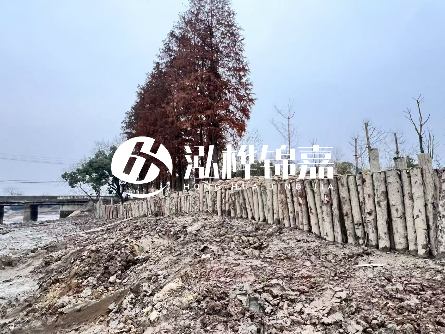 平涼挖機打木樁專業施工-松木樁工程量怎么計算的?